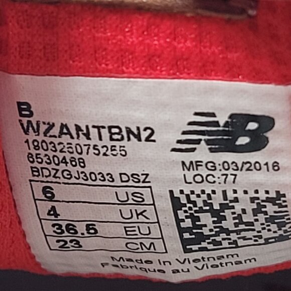 New Balance Fresh Foam Zante v2 Boston Fenway Women's Navy Shoes US Size 6 - Picture 8 of 8